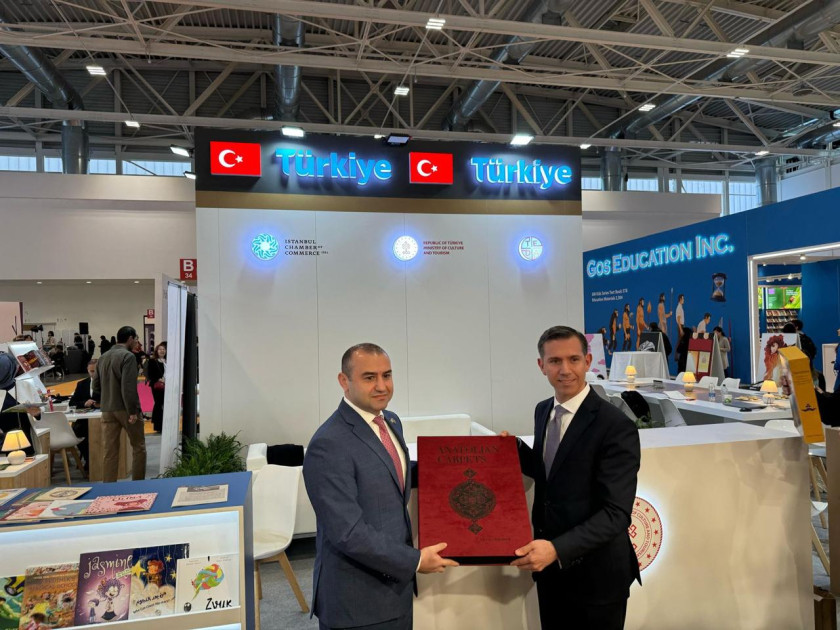Azərbaycan Bolonya Beynəlxalq Uşaq Kitab Sərgisində təmsil olunur
