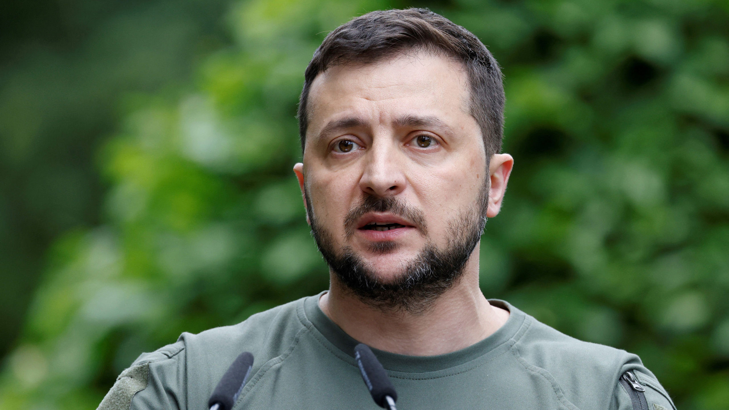 Zelenski: "ABŞ Rusiyaya qarşı sanksiyaları gücləndirəcək"