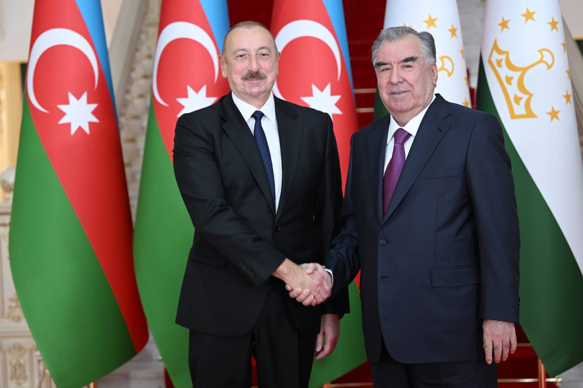 Emoməli Rəhmon Prezident İlham Əliyevə təbrik məktubu ünvanlayıb