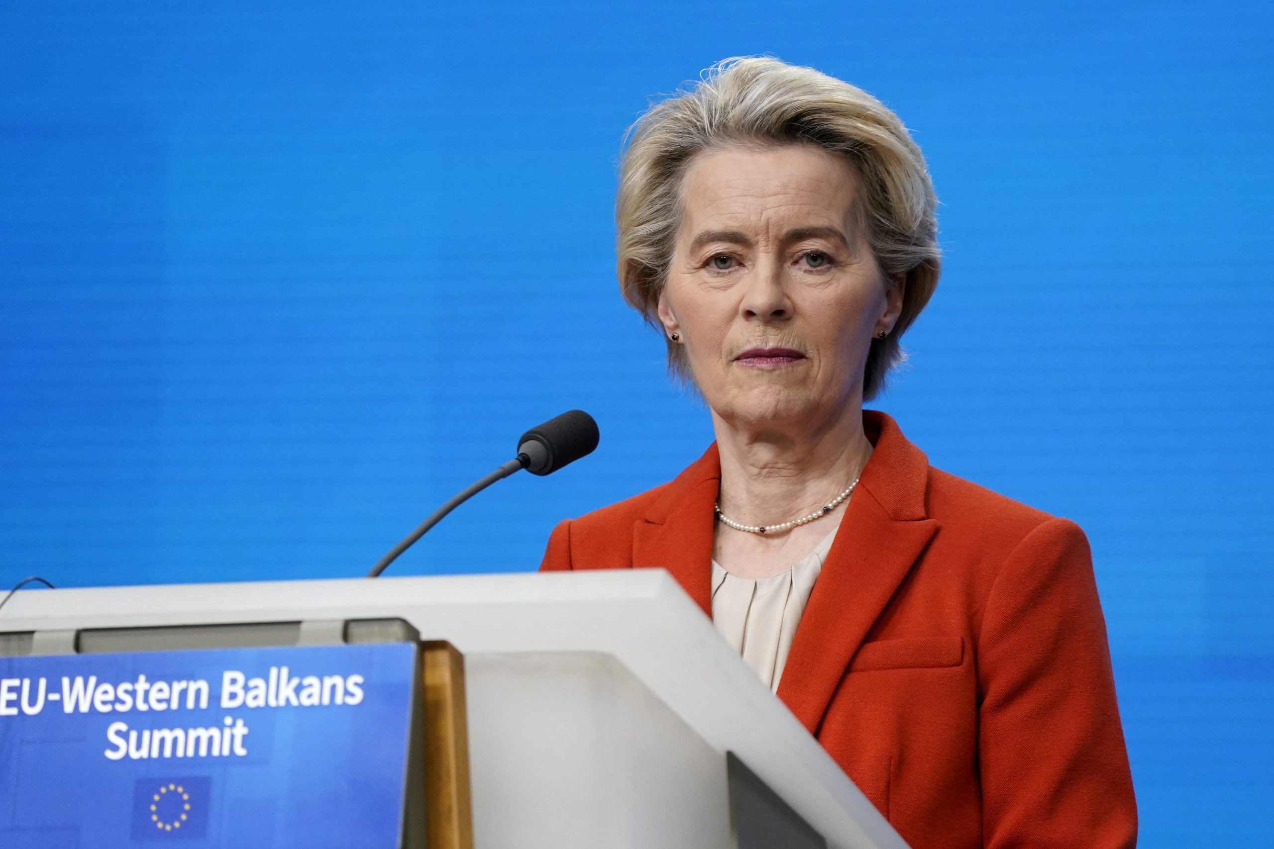 Von der Leyen: Aİ maraqlarını ABŞ-a qarşı qorumaq üçün əlavə tədbirlər hazırlayır