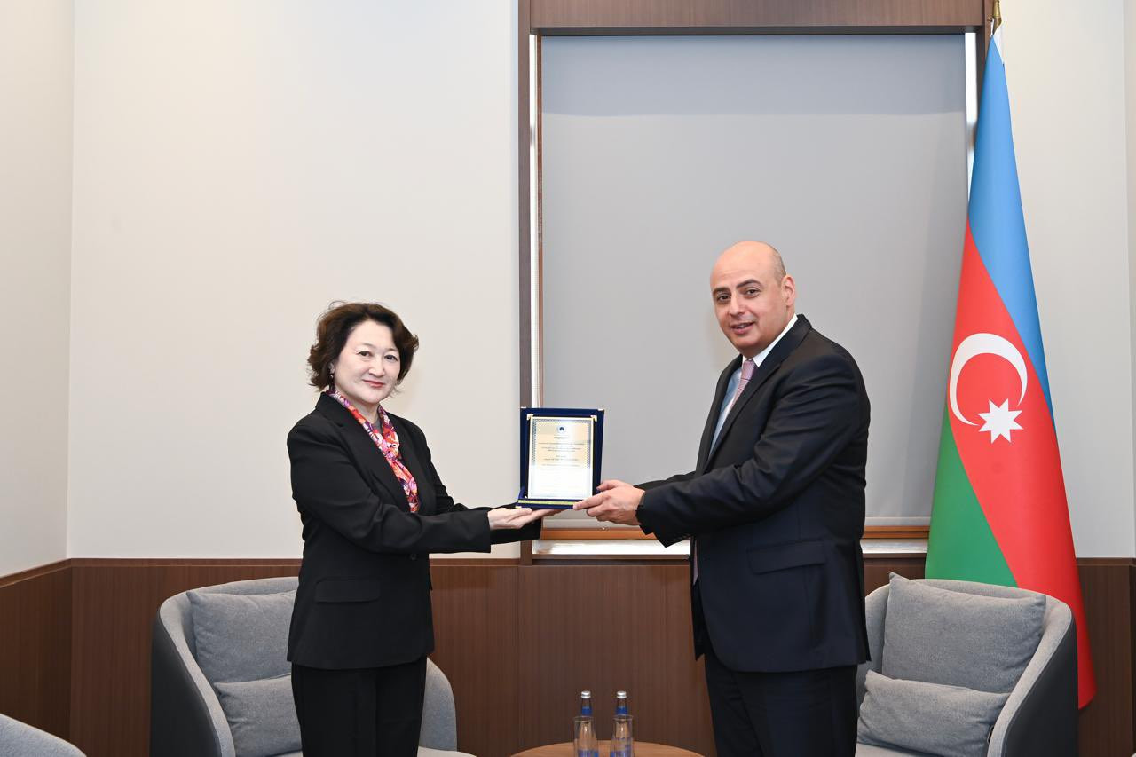 Seymur Fətəliyev Türk Mədəniyyəti və İrsi Fondu tərəfindən təltif olunub