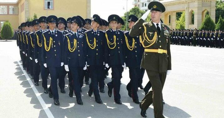 Kursant hərbi rütbəsi bu rütbəyə bərabər tutulacaq