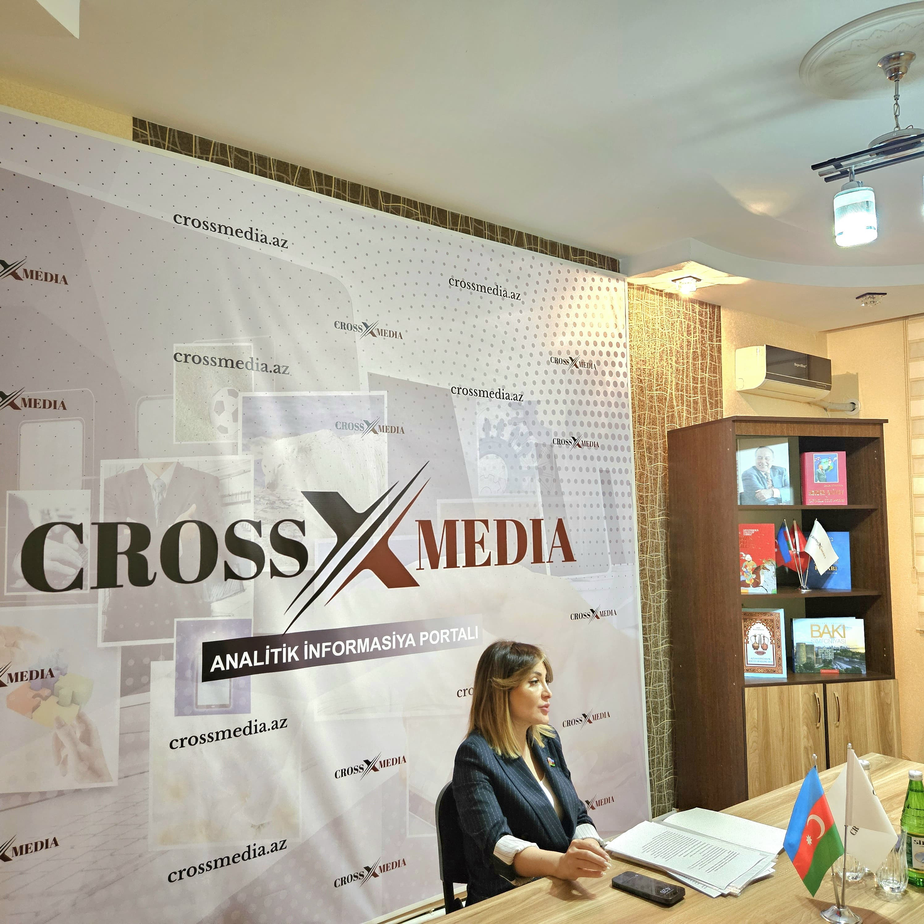 Deputat Nigar Məmmədova Crossmedia.az saytının redaksiyasında olub, geniş müsahibə verib