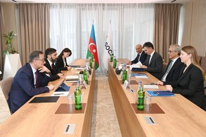 SOCAR və “ACWA Power” yaşıl hidrogen istehsalı üzrə əməkdaşlığı müzakirə edib