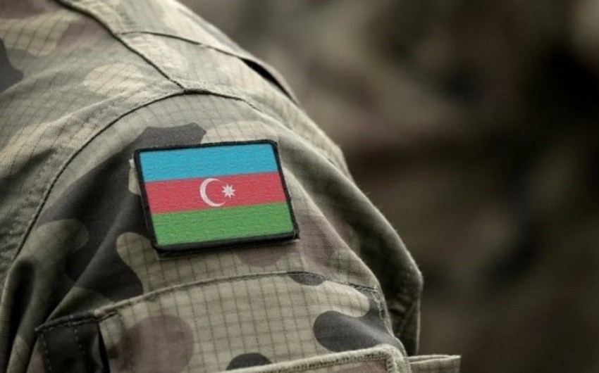 Gizirlərə, miçmanlara, zabitlərə və kursantlara intizam tənbehi qaydasında həbs cəzası ləğv olunur