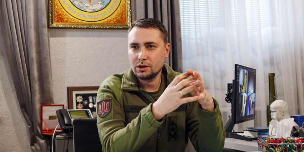 Ukrayna Prezidenti Ofisinin rəhbəri Rusiyanın kifayət qədər silahı olduğunu etiraf edib
