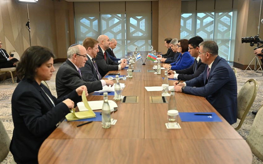 Sahibə Qafarova İsrail Knessetinin sədri ilə ikitərəfli münasibətləri müzakirə edib
