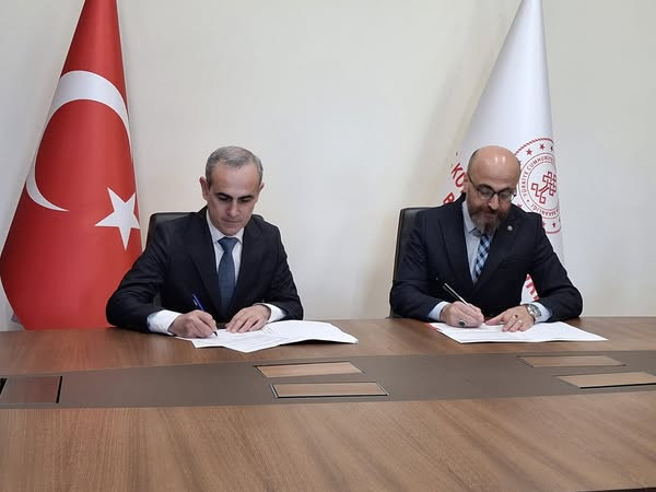 MEK ilə Rami Kitabxanası arasında “Qardaş Kitabxanalar Anlaşma Memorandumu” imzalanıb