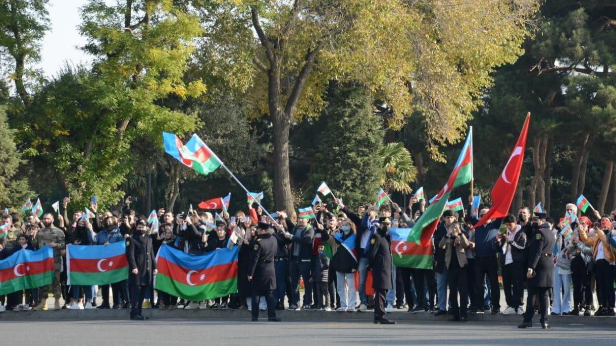Qalib Azərbaycan Xalqı!