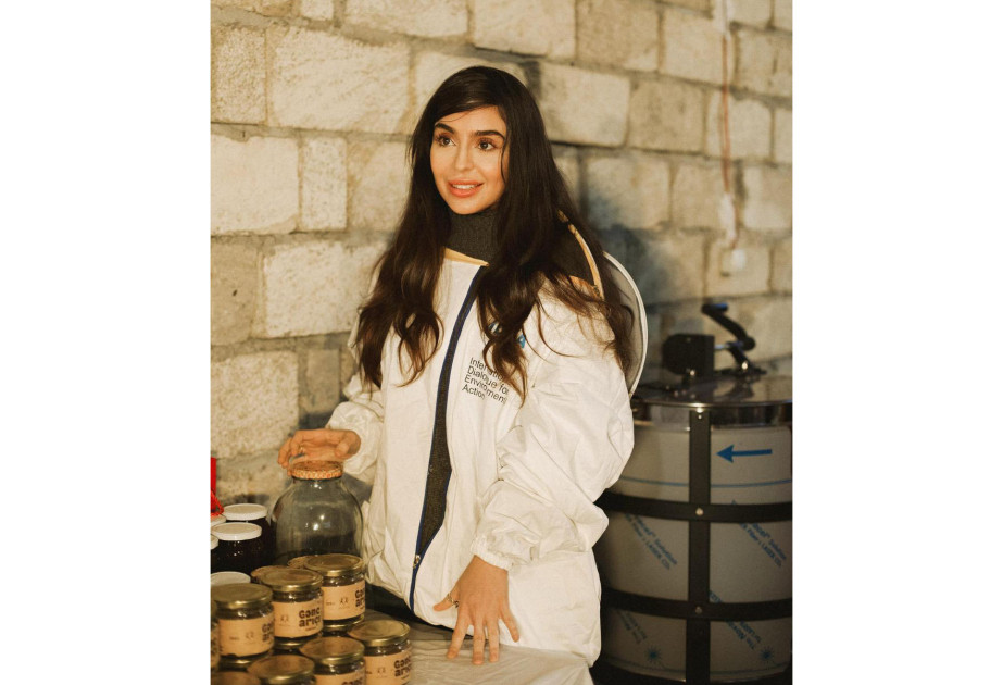 Leyla Əliyeva və Arzu Əliyeva Qəbələdə “Gənc arıçı” layihəsinin iştirakçıları ilə görüşüblər