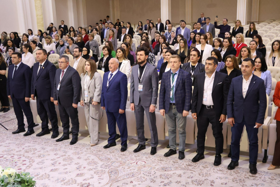 Sumqayıtda pediatrların birinci forumu keçirilib