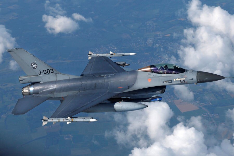 Ukrayna F-16 pilotu Pavlo Ivanovun həlak olduğunu təsdiqlədi