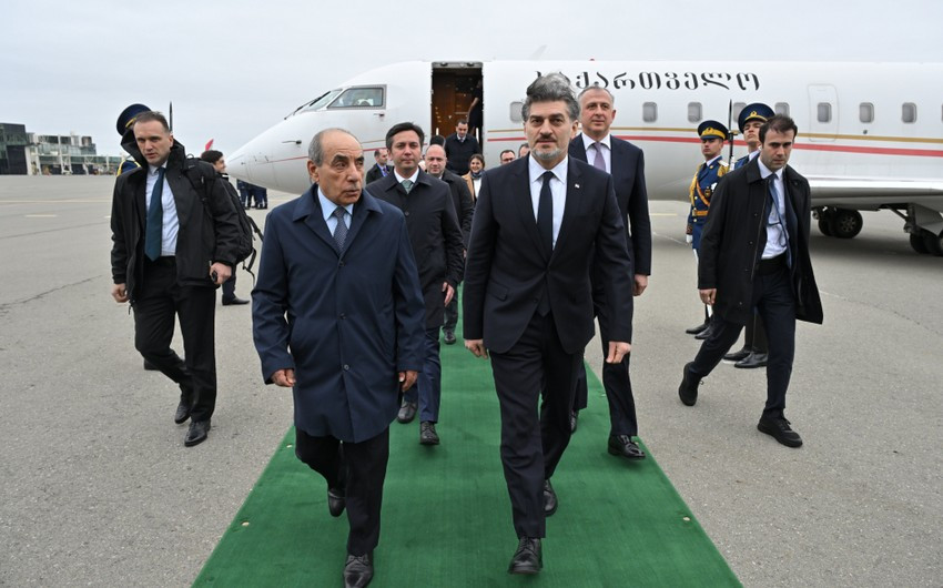 Mixeil Kavelaşvili  Azərbaycana rəsmi səfərə gəlib