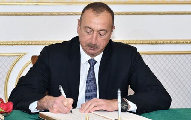 Anar Kərimov əmək və əhalinin sosial müdafiəsi nazirinin müavini vəzifəsindən azad edilib-