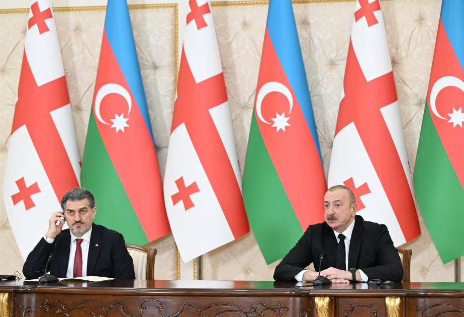 Azərbaycan və Gürcüstan prezidentləri mətbuata bəyanatlarla çıxış ediblər -
