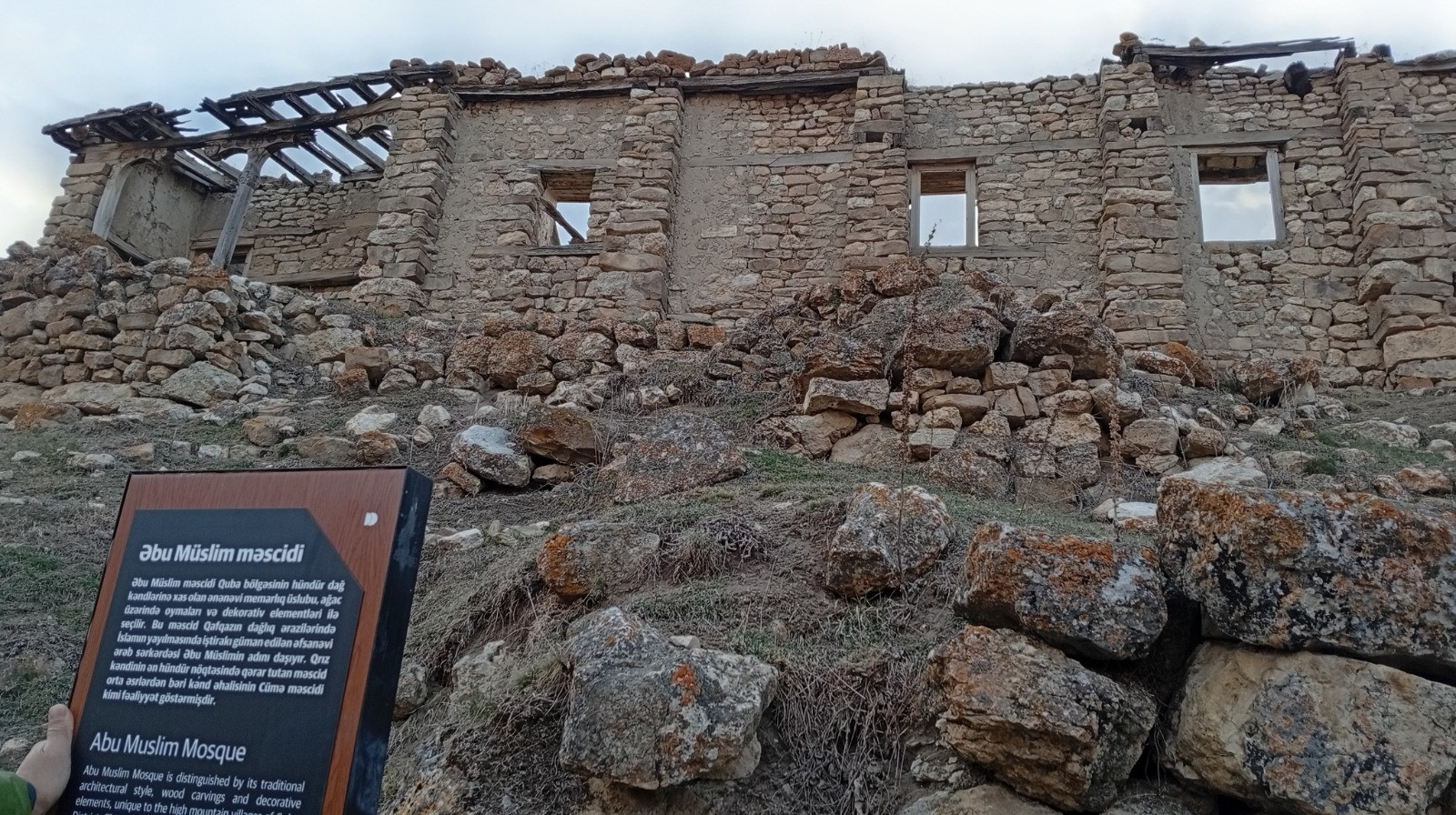 Abidənin acınacaqlı durumu ilə bağlı nazirə müraciət edildi