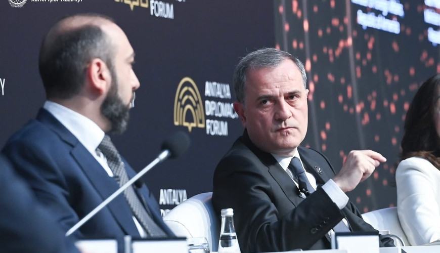 Ceyhun Bayramov Antalyada Mirzoyanla görüşünü məhsuldar adlandırıb
