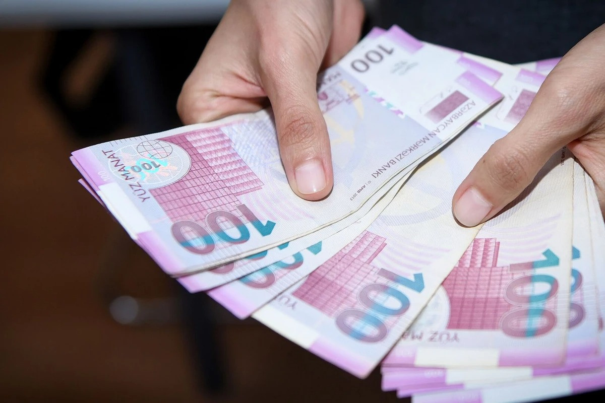 Vətəndaşa hədə-qorxu edib pul tələb edən şəxs saxlanılıb