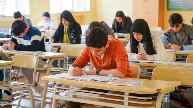 Bu gün keçirilən imtahandakı test tapşırıqlarının cavabları sabah DİM-in saytına yerləşdiriləcək