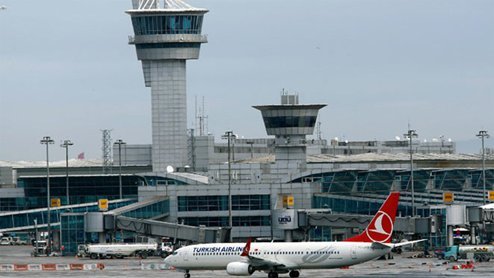 Türkiyə uçuşları dayandırdı