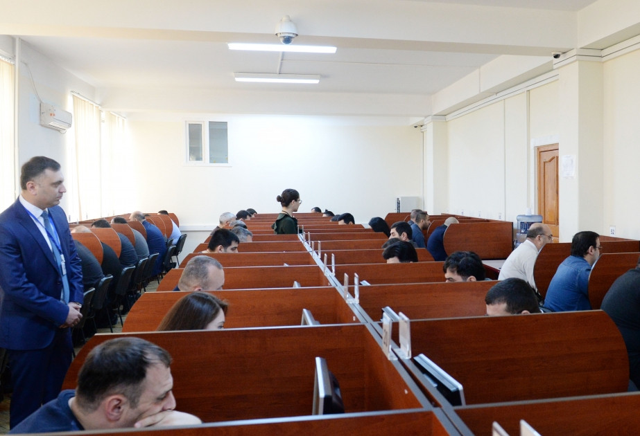 Vəkilliyə qəbulla bağlı yazılı test mərhələsinin vaxtı açıqlanıb
