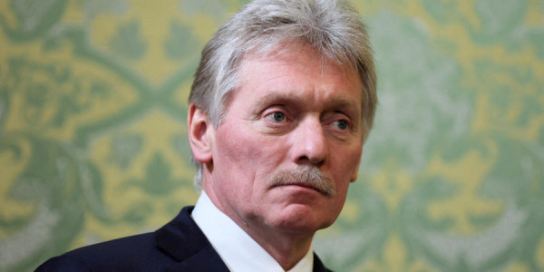 Peskov: İranla təmaslar davam edir, Putinlə danışıq tələbi olmayıb