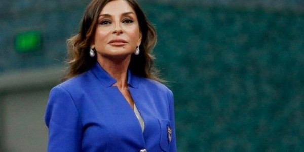 Valentina Matviyenko Mehriban Əliyevanı təbrik edib