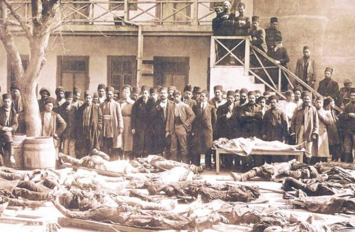 Əsrin böhtanı: 1915-ci il soyqırımı iddialarının arxasındakı həqiqətlər