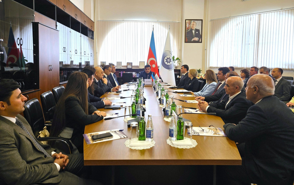 Ombudsman Aparatında “Bərabərlik hüququnun təmini, təbliği və ayrı-seçkiliyin qarşısının alınması” mövzusunda maarifləndirmə tədbiri keçirilib