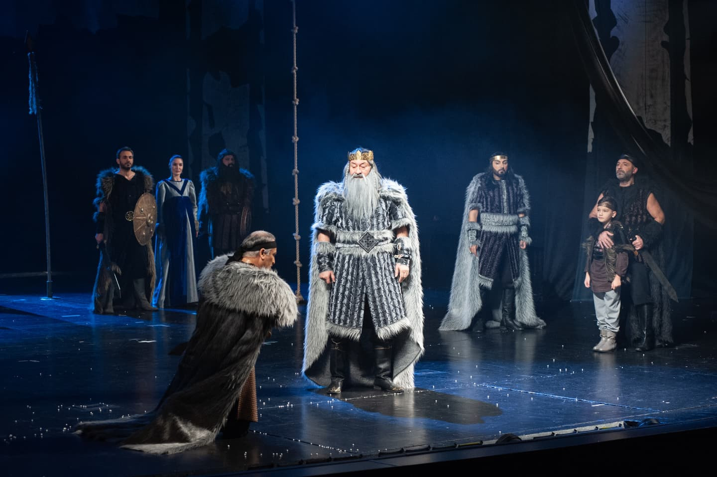 “Ledi Maqbet” Dram Teatrının səhnəsində: Qadının gücü, məkrin təntənəsi