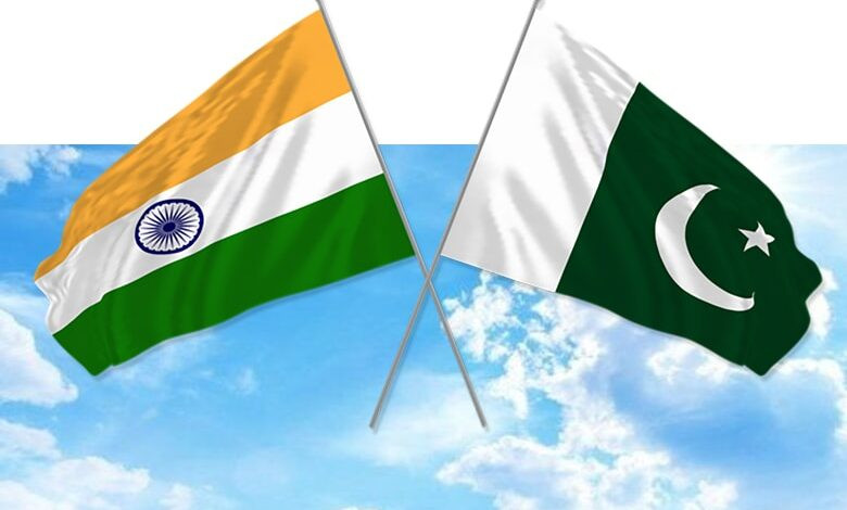 Pakistan hava məkanını Hindistan təyyarələri üçün bağladı