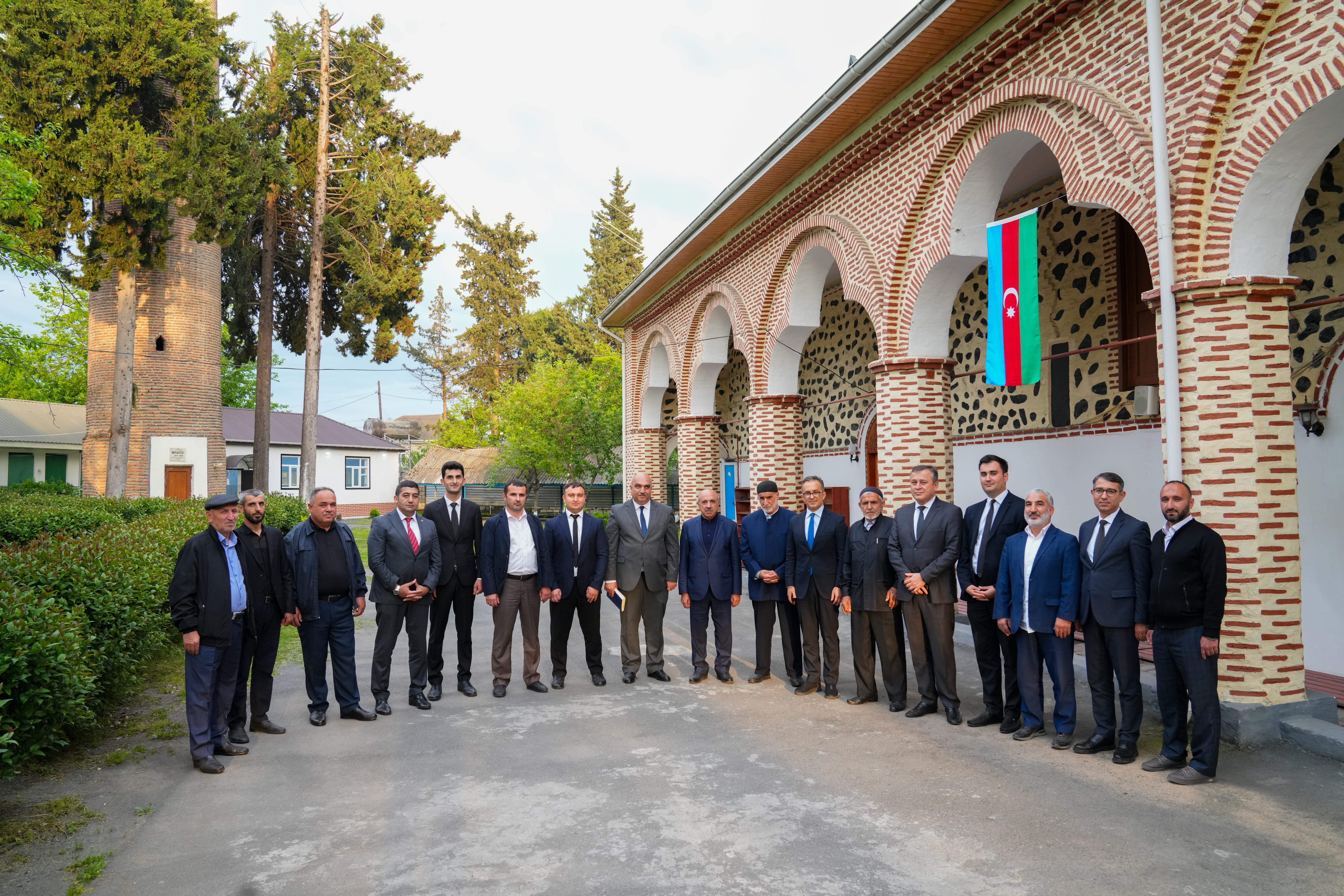 Ramin Məmmədov Zaqatalada bir neçə məscidi ziyarət edib