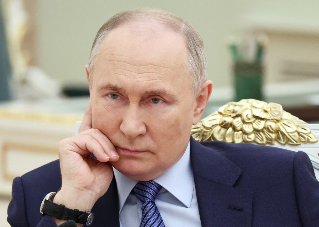 Peskov: Putinə Kursk vilayətinin Ukrayna Silahlı Qüvvələrindən azad edilməsi barədə məruzə edilib