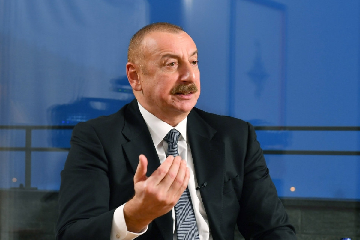 Dövlət başçısı: "5 ildən sonra Azərbaycanda elektrik enerjisinin tutumu 2 dəfə artacaq"
