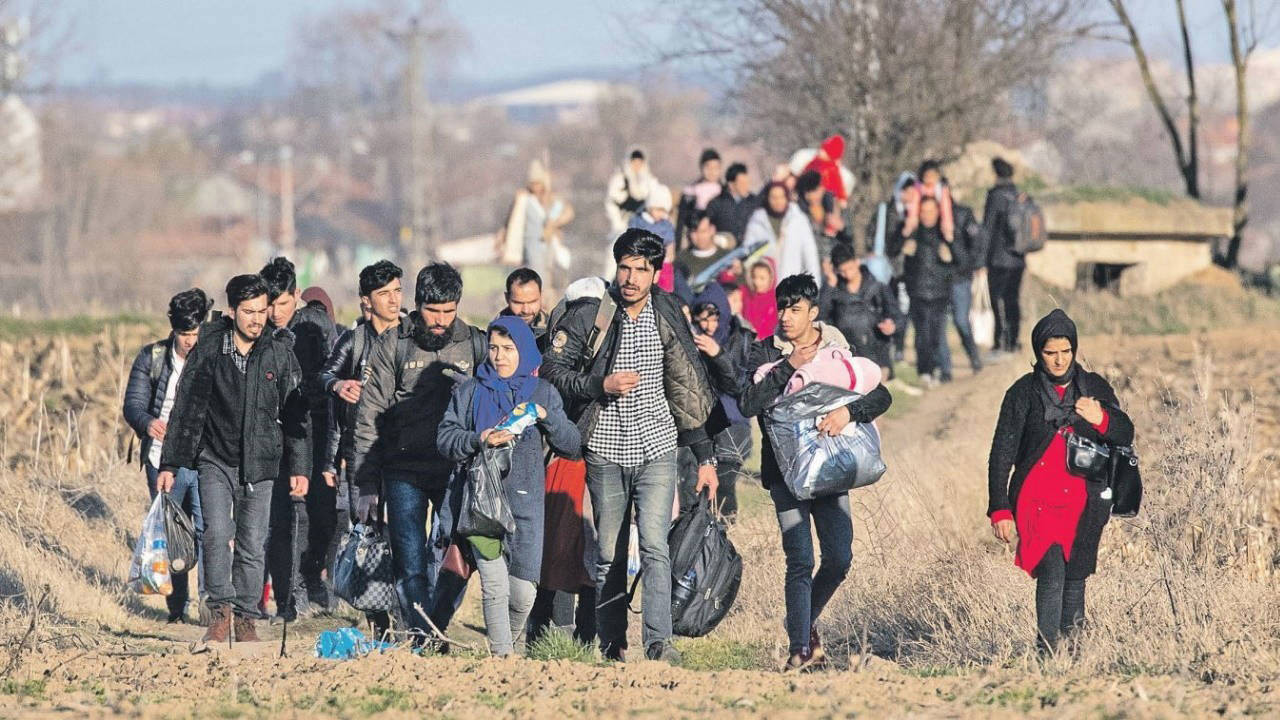 Türkiyədə 4 milyon 33 min köçkün var