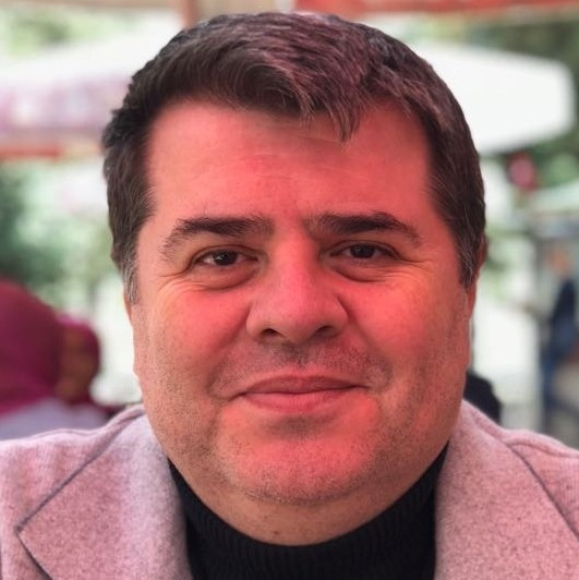Türkiyəli politoloqla müsahibə: “Cənubi Qafqazda sülhün təmin olunmamasının əsas səbəbi Ermənistandır”-