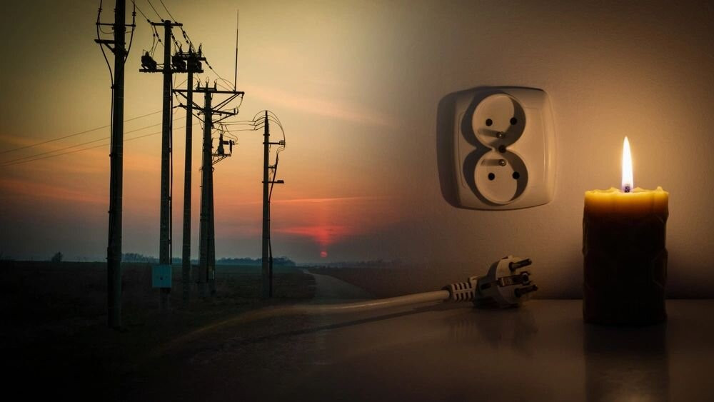 Avropada genişmiqyaslı elektrik kəsintisi: Bir neçə ölkə işıqsız qaldı