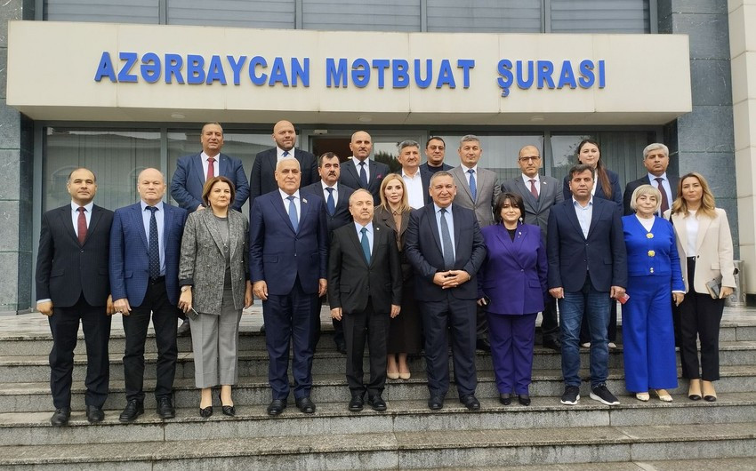 Türkiyə səfiri Mətbuat Şurasının sədri ilə kommunikasiya sahəsində əməkdaşlığı müzakirə edib
