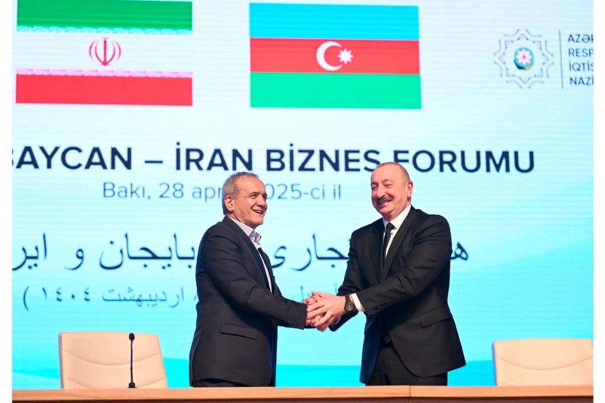 İran prezidentinin oğlu Məsud Pezeşkianın Bakıya səfərindən yazıb
