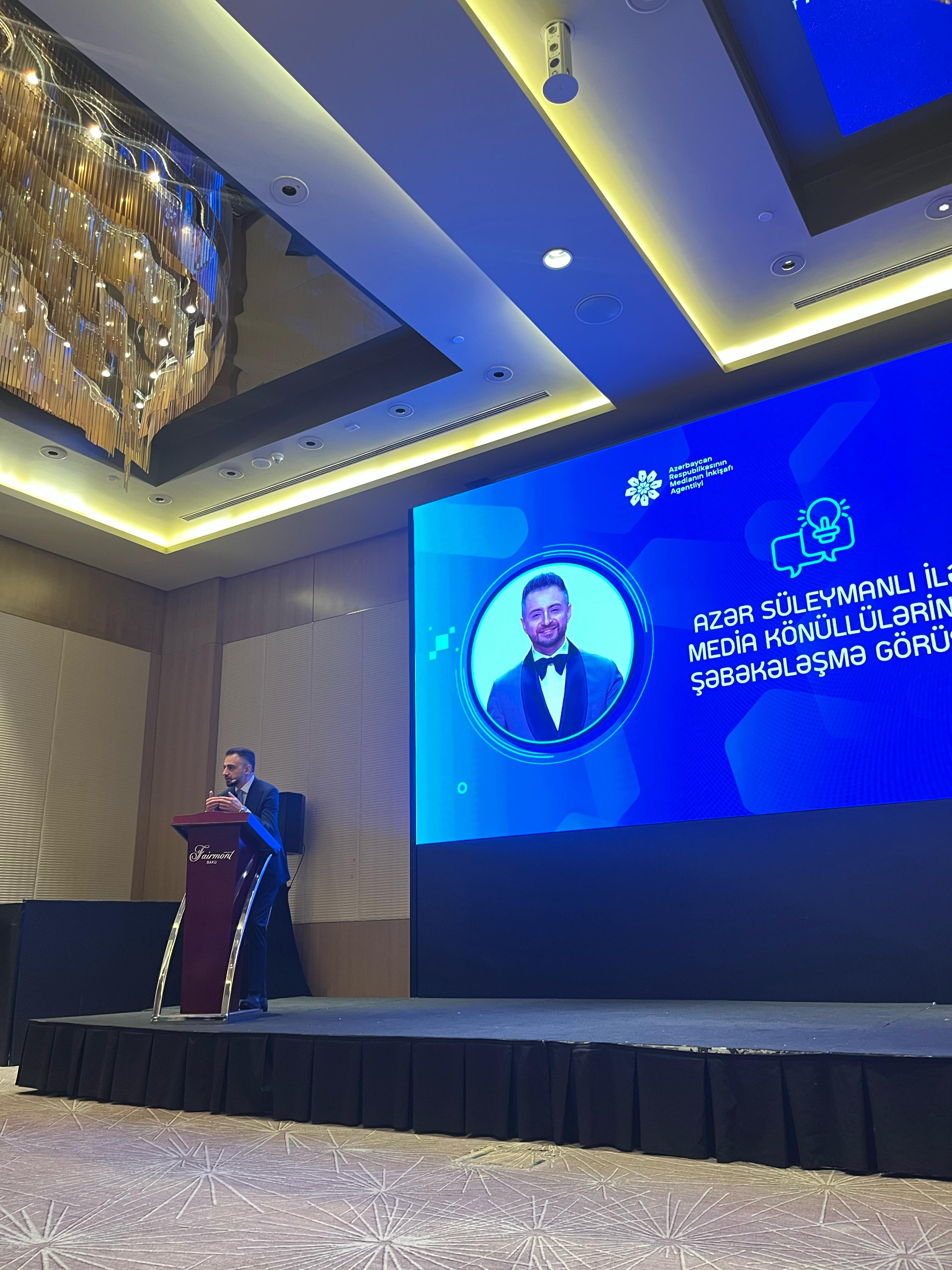 MEDİA könüllüləri və Azər Süleymanlı arasında şəbəkələşmə görüşü keçirilib