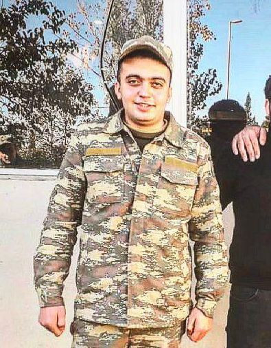 Vətən müharibəsi qəhrəmanının kitabı nəşr olunub
