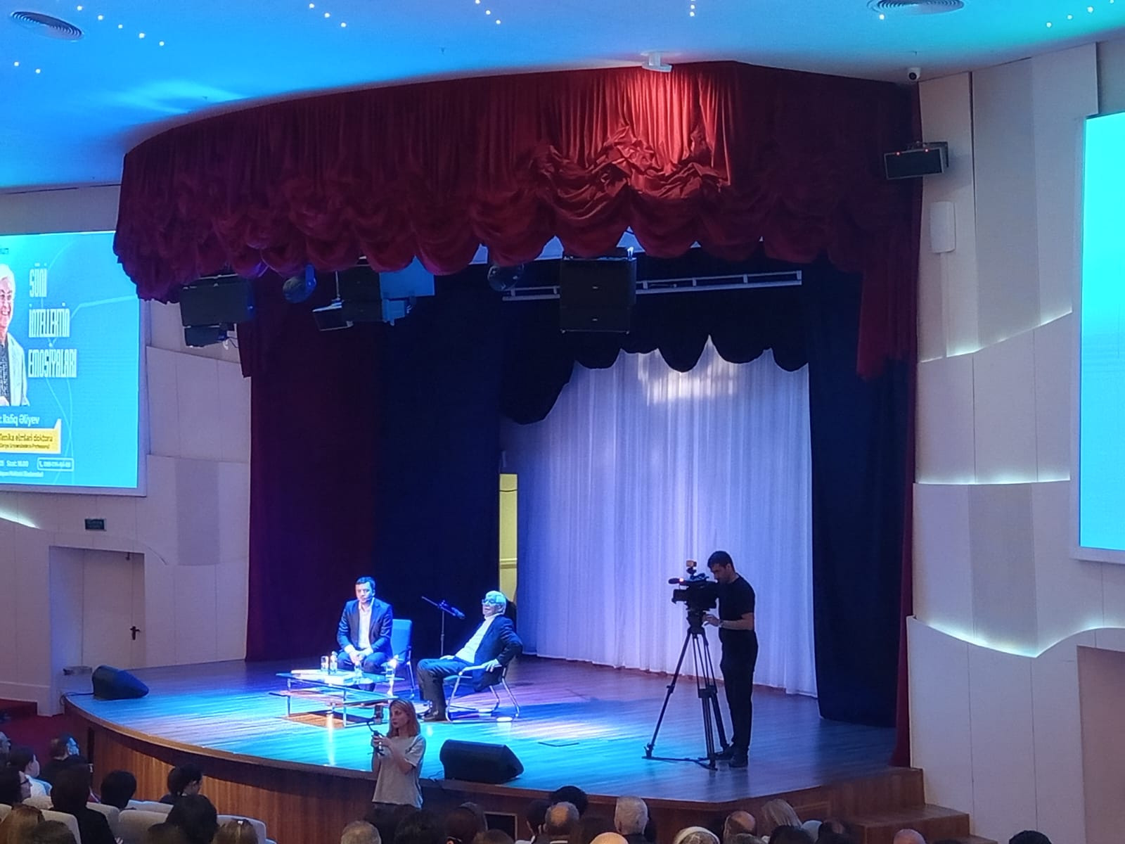 “Gələcəkdə robotlar insanlara tabe olmaya bilər” – Rafiq Əliyevin fikirləri və süni intellektin gələcəyi
