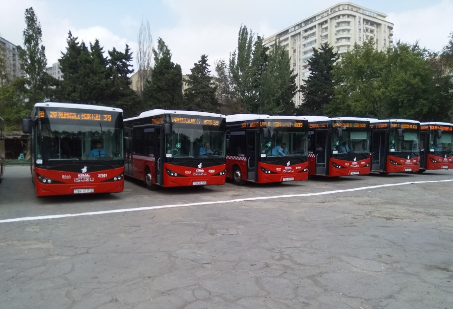 Bu avtobus marşrut xətti üzrə 18 yeni avtobus fəaliyyətə başladı