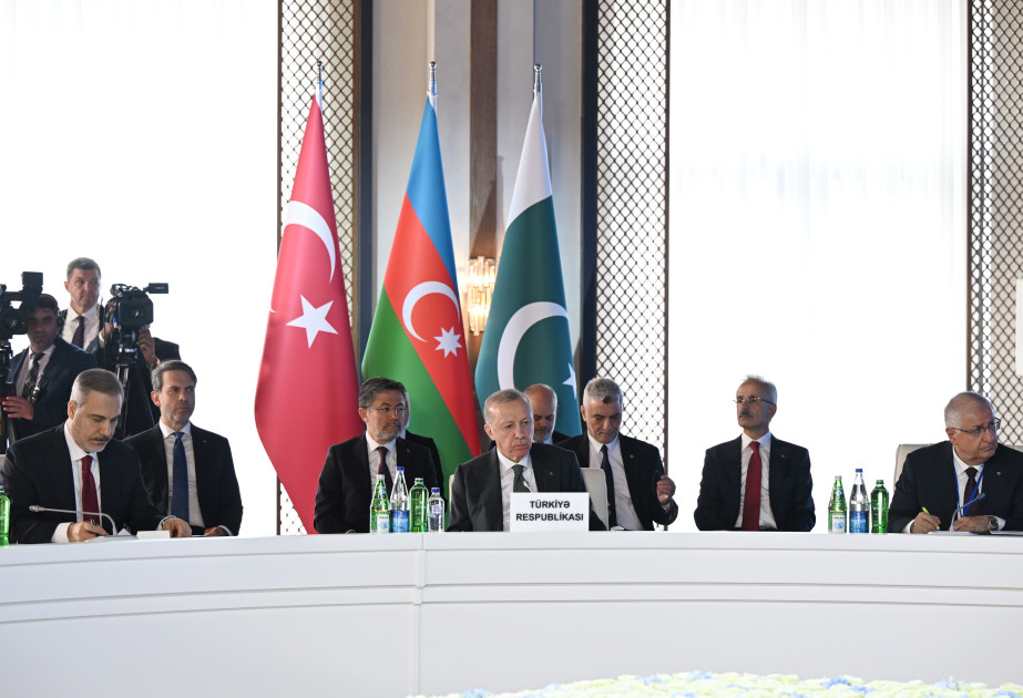 Ərdoğan Azərbaycanın 28 May -