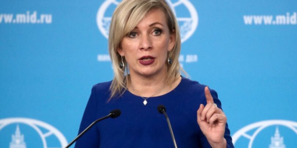 Zaxarova: Demokratiya adı altında senzura tətbiq olunur