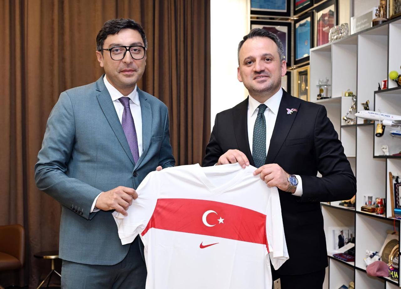 Fərid Qayıbov Türkiyə-Azərbaycan Gənclər və İdman Əməkdaşlıq İşçi Qrupunun üzvləri ilə görüşüb