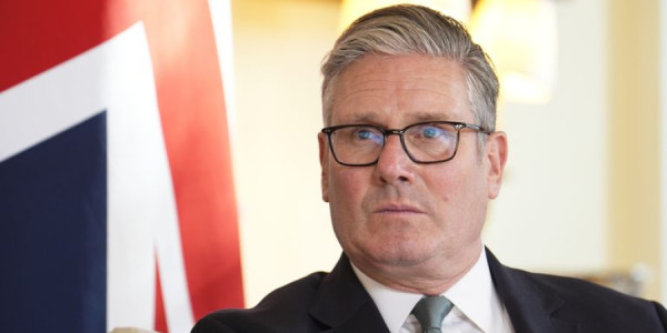 Starmer istefa verməkdən imtina etdi