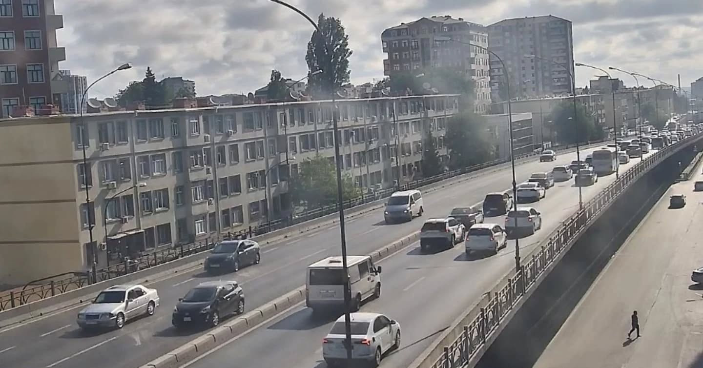 Bakının bir sıra yollarında hərəkət 3 gün məhdudlaşdırılacaq