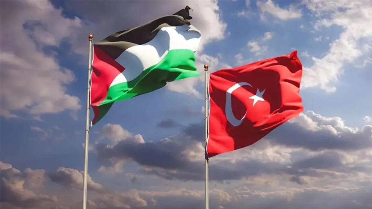 Türkiyə XİN rəhbəri HƏMAS nümayəndə heyəti ilə görüş keçirdi