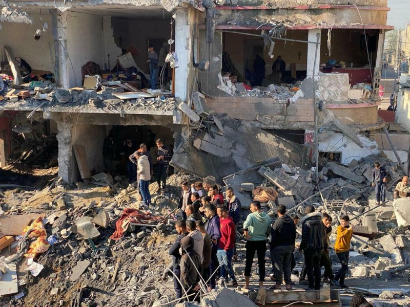 Son 24 saatda Qəzzada 95 fələstinli həlak olub